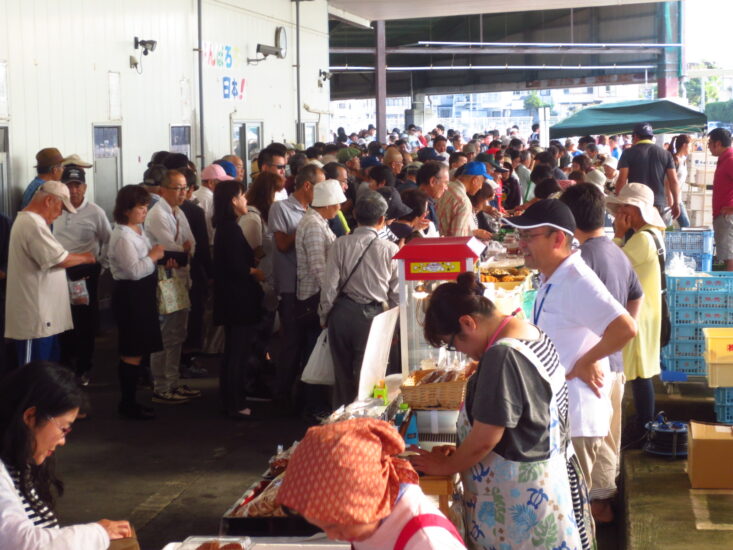 ～浜松～　舞阪漁港えんばい朝市　開催！　月に1回のワクワク土曜日